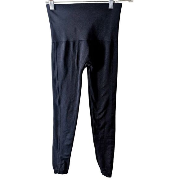 SPANX Look At Me Now Seamless Leggings in Black Size Medium - Picture 2 of 2